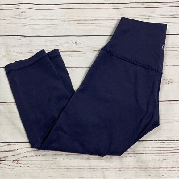 Lululemon Navy Blue Crop Leggings - Picture 2 of 10